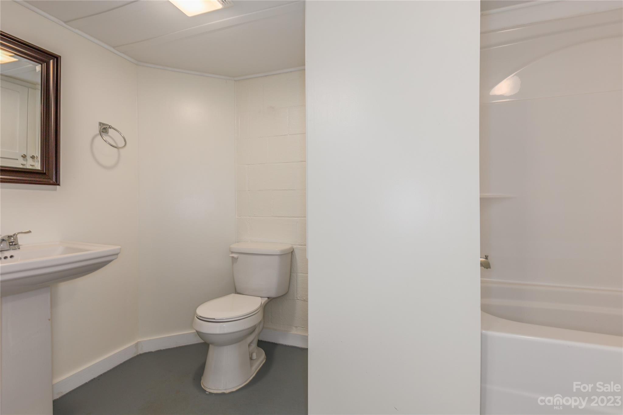405 Harmony Grove Road Nebo, NC 28761 - Photo 17 of 19 Gallery Image 17