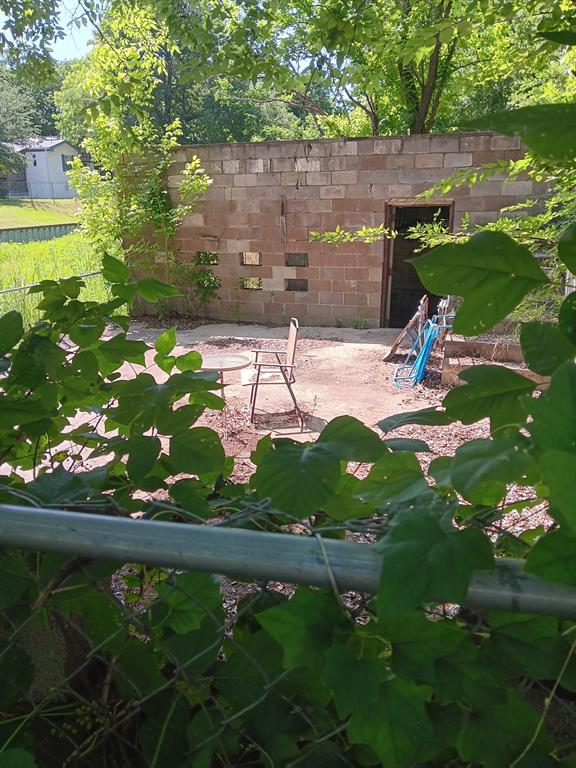 210 Spring Valley Street Gun Barrel City, TX 75156 - Photo 5 of 7