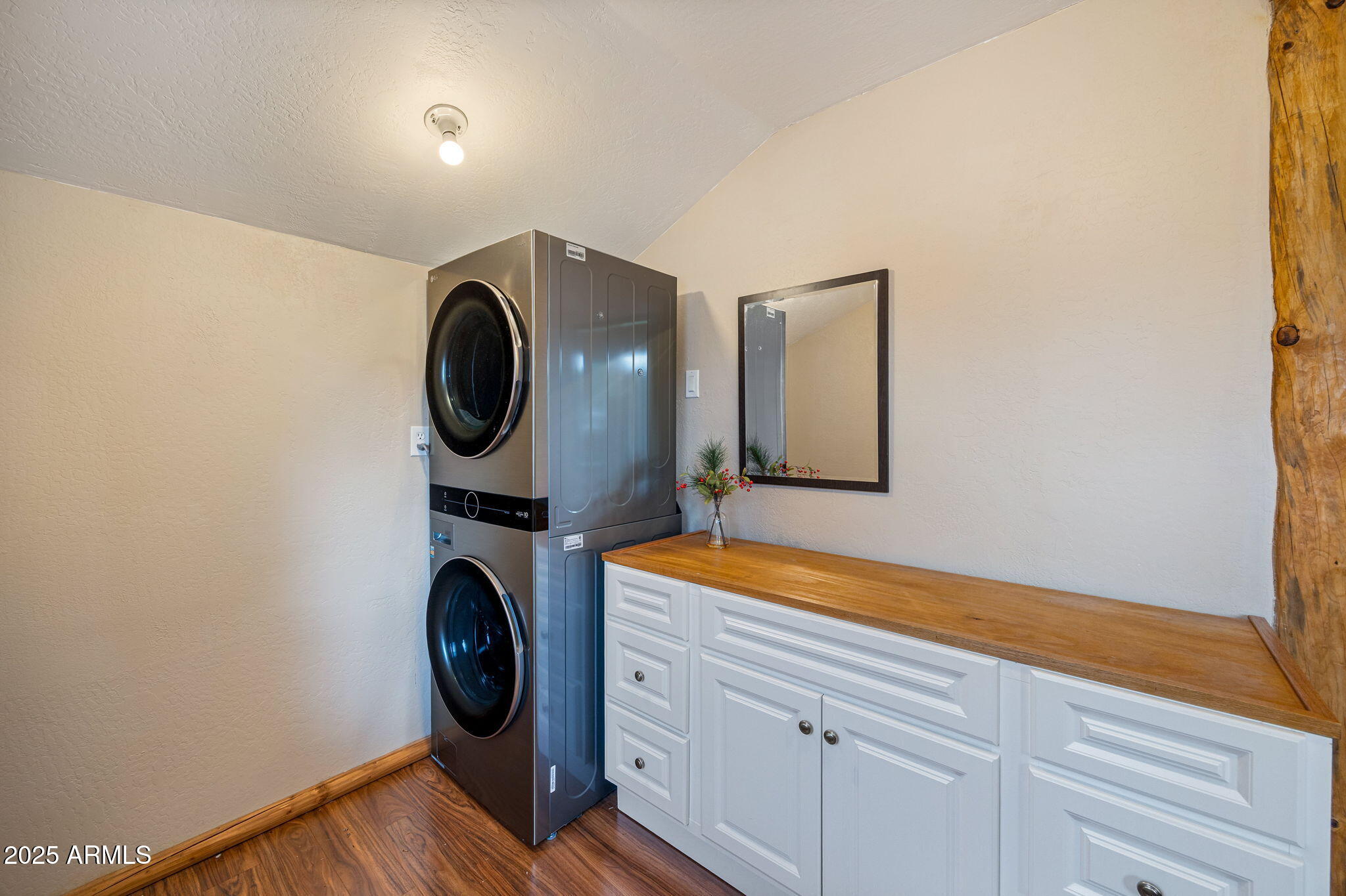 2344 South Buffalo Loop Overgaard, AZ 85933 - Photo 15 of 48 LAUNDRY OFF MASTER BEDROOM