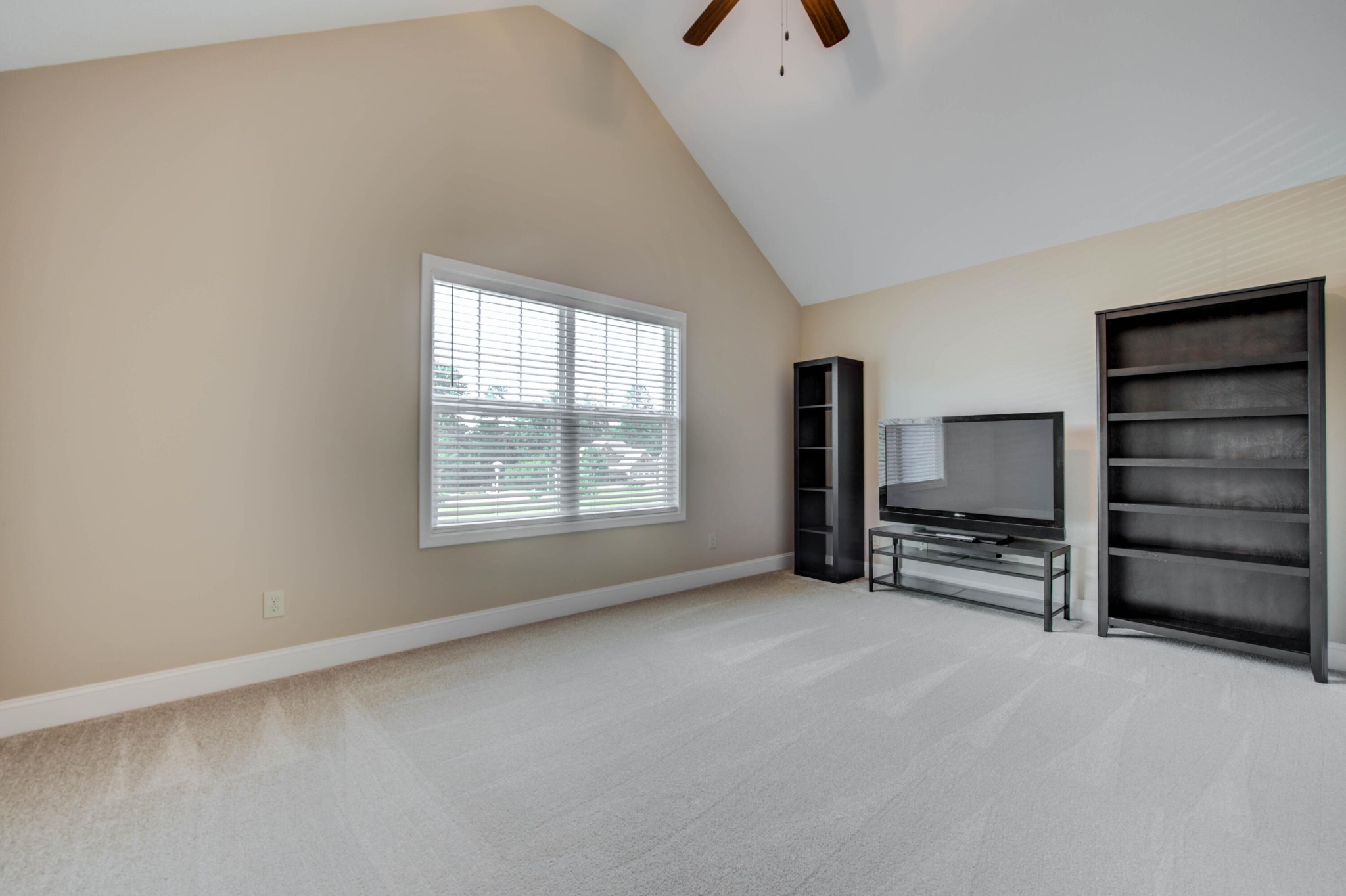 183 Crossroads Boulevard Oak Ridge, TN 37830 - Photo 17 of 30 Gallery Image 17