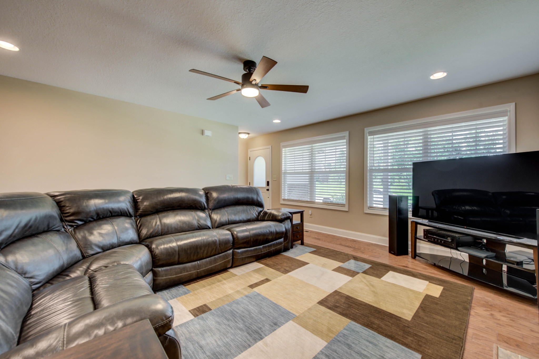 183 Crossroads Boulevard Oak Ridge, TN 37830 - Photo 4 of 30 Gallery Image 4