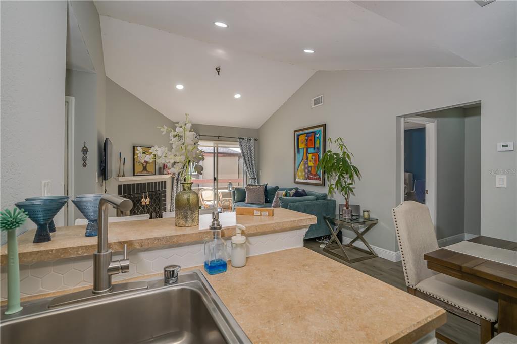 10263 Gandy Boulevard North, Unit 2106 St. Petersburg, FL 33702 - Photo 14 of 44