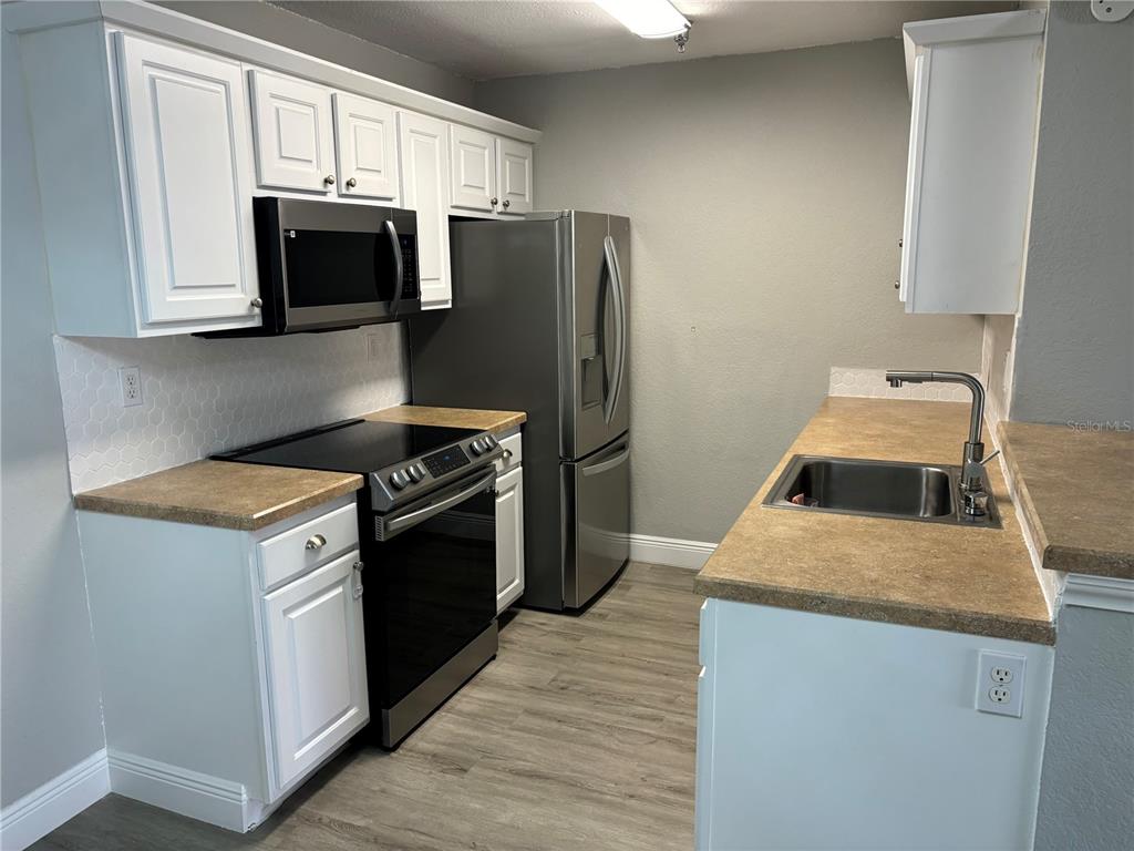 10263 Gandy Boulevard North, Unit 2106 St. Petersburg, FL 33702 - Photo 16 of 44