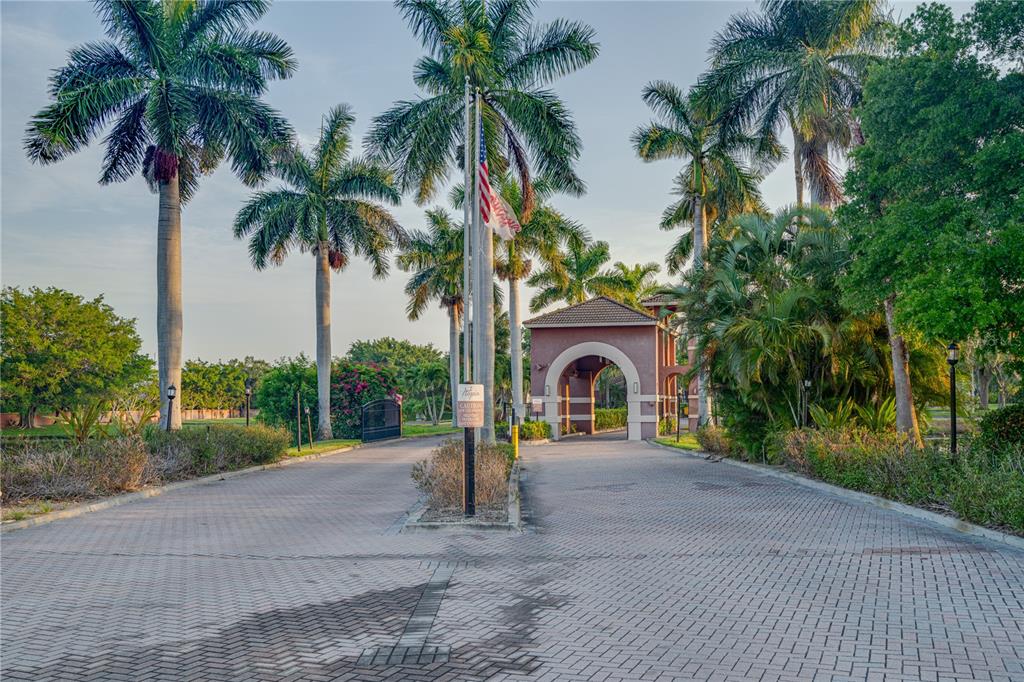 10263 Gandy Boulevard North, Unit 2106 St. Petersburg, FL 33702 - Photo 33 of 44