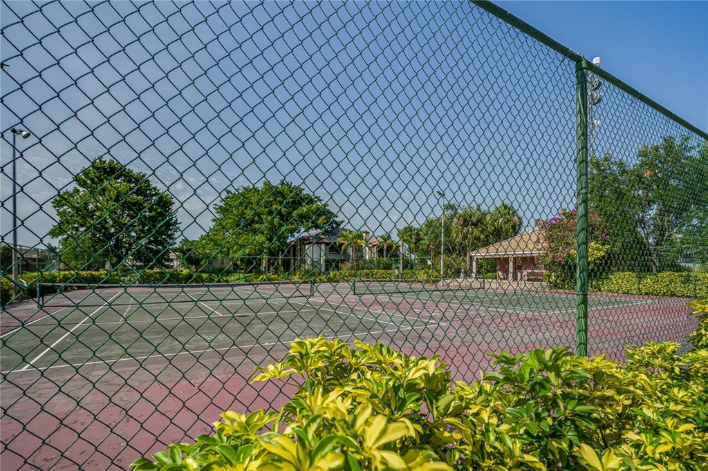 10263 Gandy Boulevard North, Unit 2106 St. Petersburg, FL 33702 - Photo 40 of 44