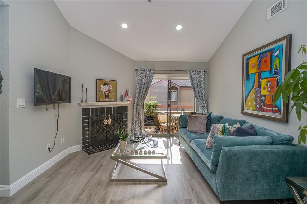 10263 Gandy Boulevard North, Unit 2106 St. Petersburg, FL 33702 - Photo 9 of 44