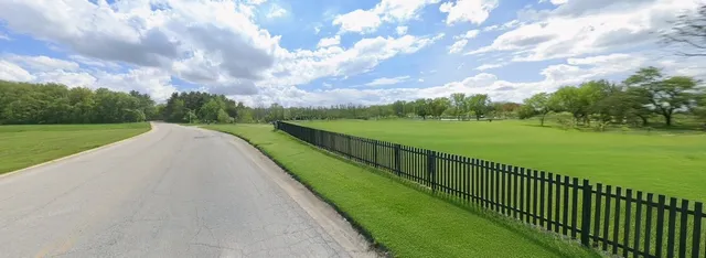 a view of an outdoor space and a yard