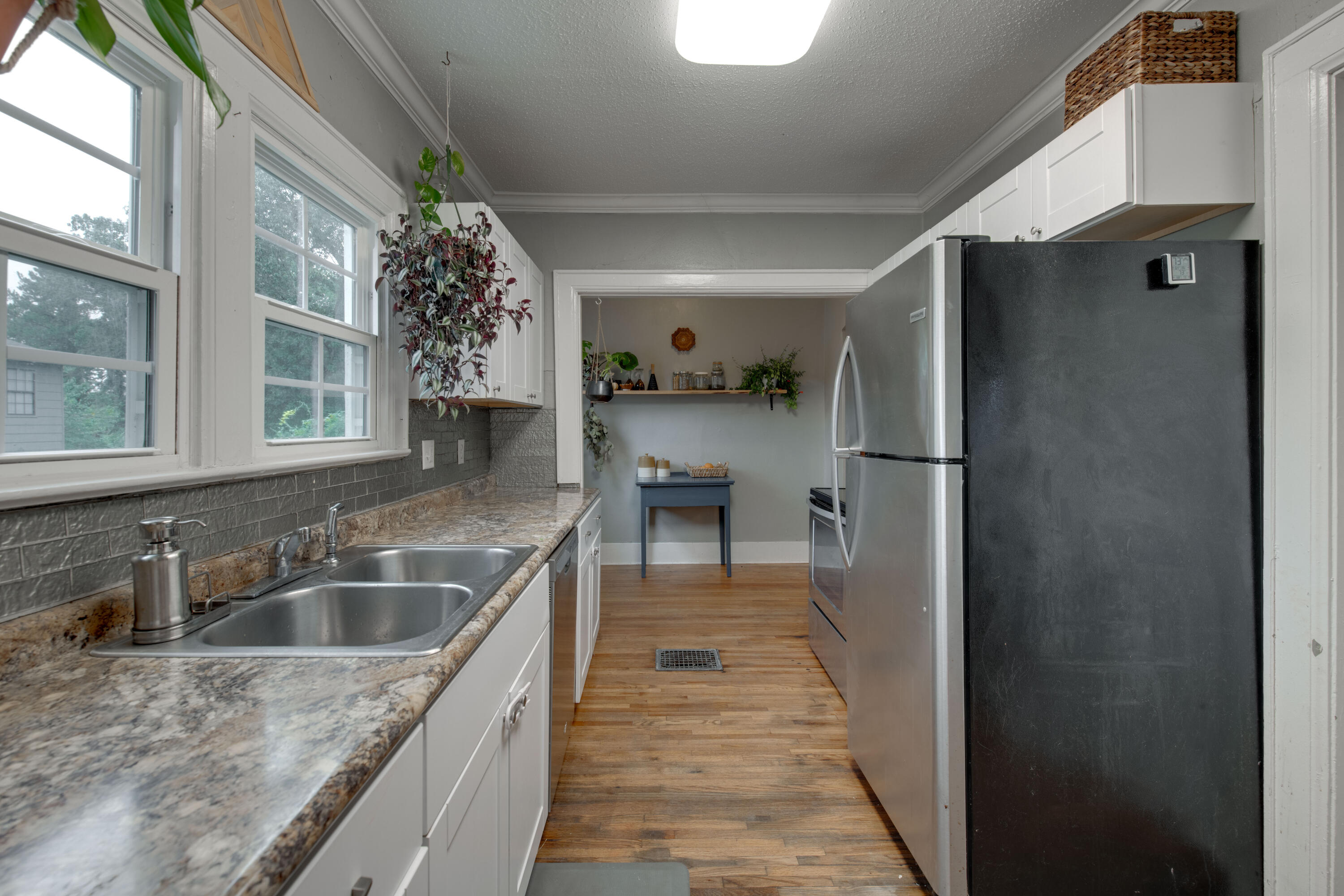 409 Booth Road Chattanooga, TN 37411 - Photo 14 of 28 D85_5237