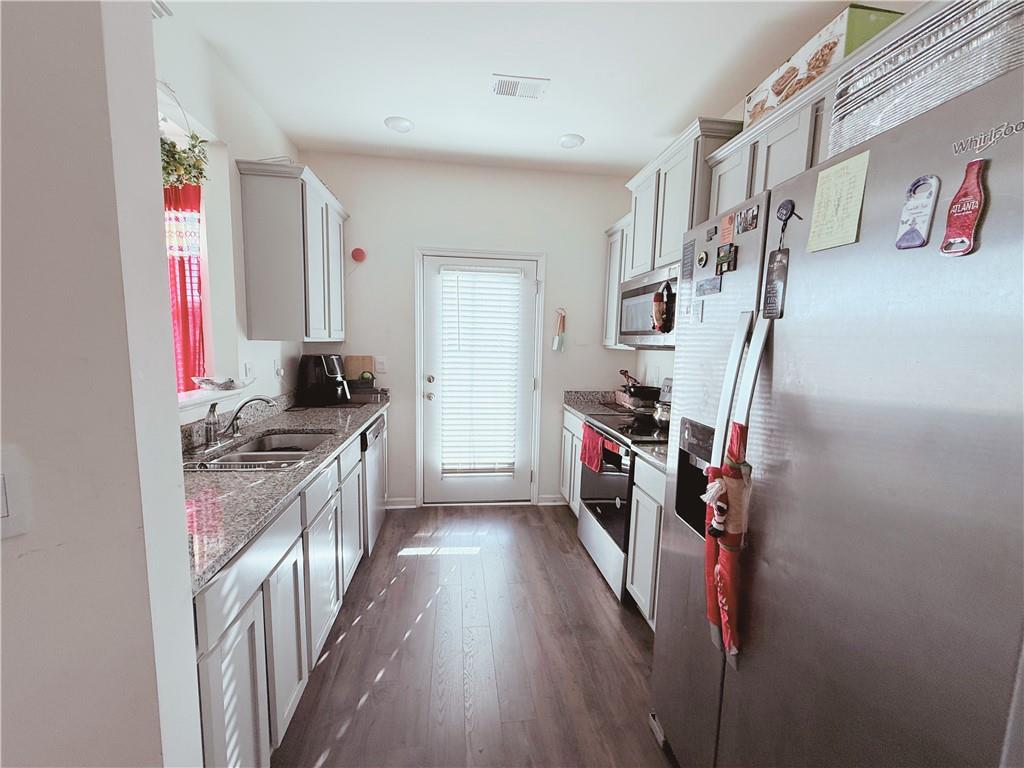 823 Taurus Drive Stockbridge, GA 30281 - Photo 2 of 24