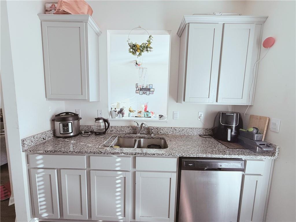 823 Taurus Drive Stockbridge, GA 30281 - Photo 4 of 24