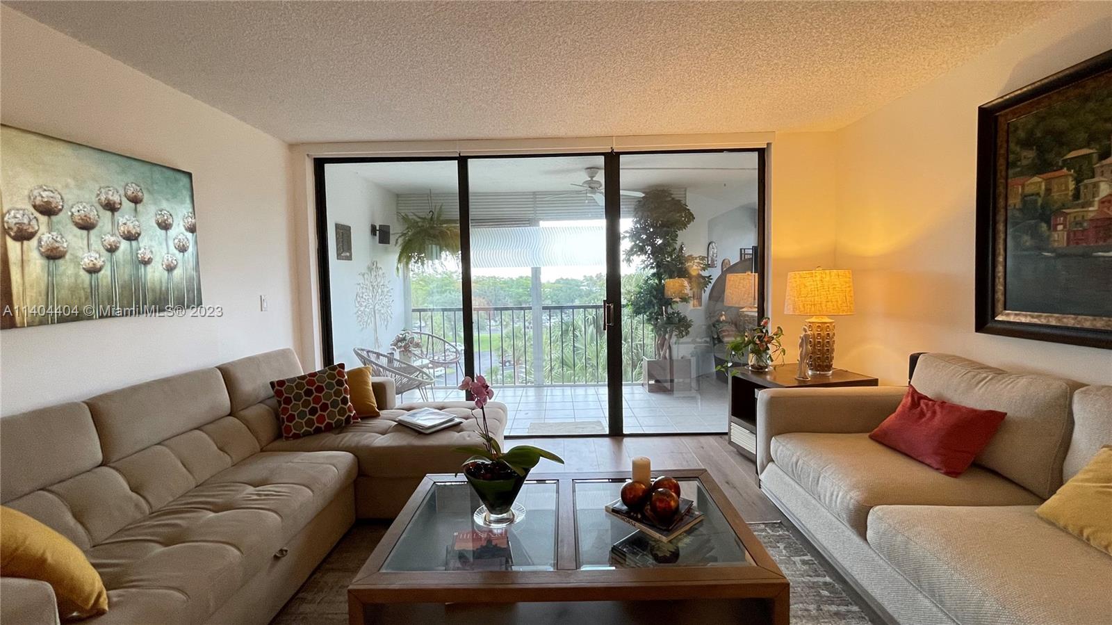 16300 Golf Club Road, Unit 514 Weston, FL 33326 - Photo 5 of 23 Gallery Image 5