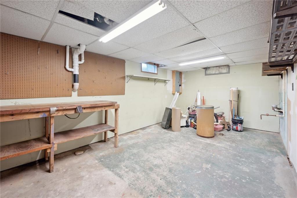 1662 Freeport Road Kittanning, PA 16201 - Photo 29 of 43 a view of a room with gym equipment