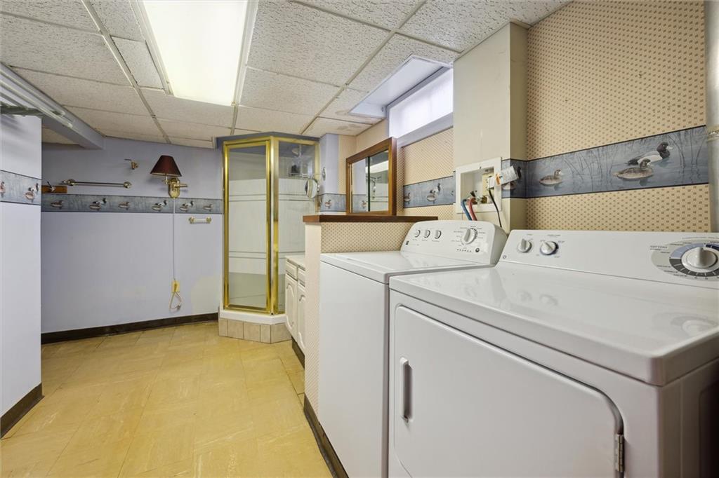 1662 Freeport Road Kittanning, PA 16201 - Photo 31 of 43 a utility room with dryer and washer