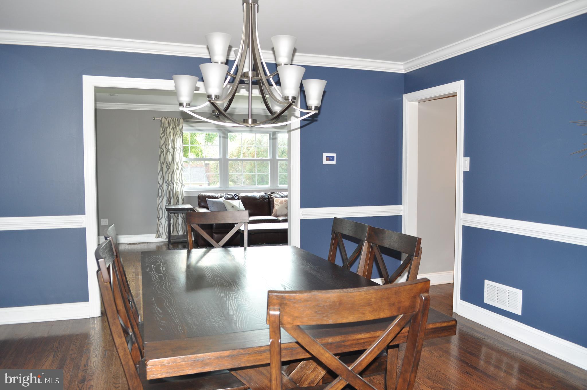 3009 Appledale Road Eagleville, PA 19403 - Photo 5 of 28 Dining room into Front Living room