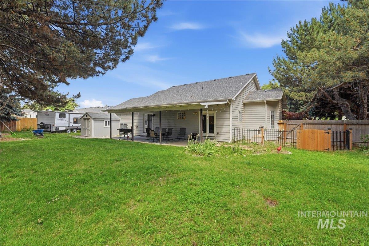 23157 Forest Hills Loop Caldwell, ID 83607 - Photo 32 of 37