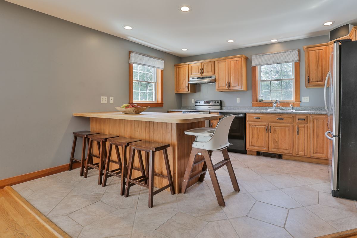 164 Rowell Hill Road New London, NH 03257 - Photo 18 of 36 Gallery Image 18