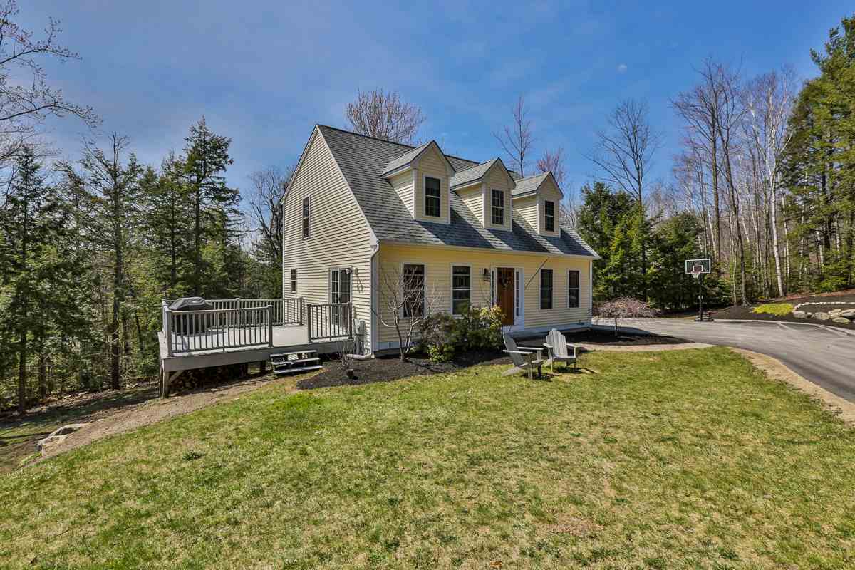 164 Rowell Hill Road New London, NH 03257 - Photo 3 of 36 Gallery Image 3