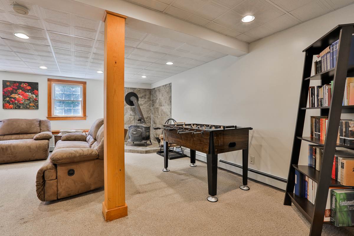 164 Rowell Hill Road New London, NH 03257 - Photo 27 of 36 Gallery Image 27