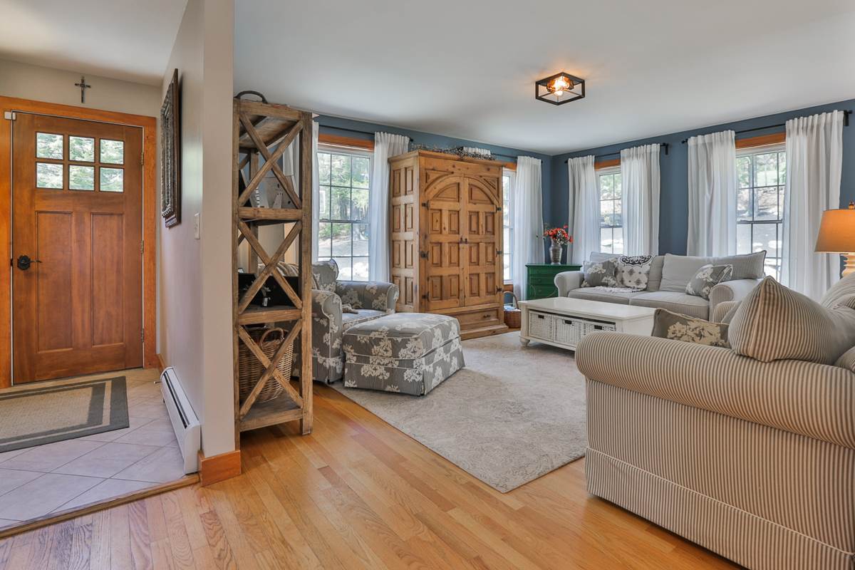 164 Rowell Hill Road New London, NH 03257 - Photo 5 of 36 Gallery Image 5