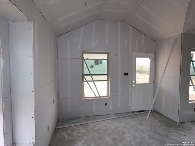 $404,990 | 113 Greeley Drive, Floresville, TX 78114