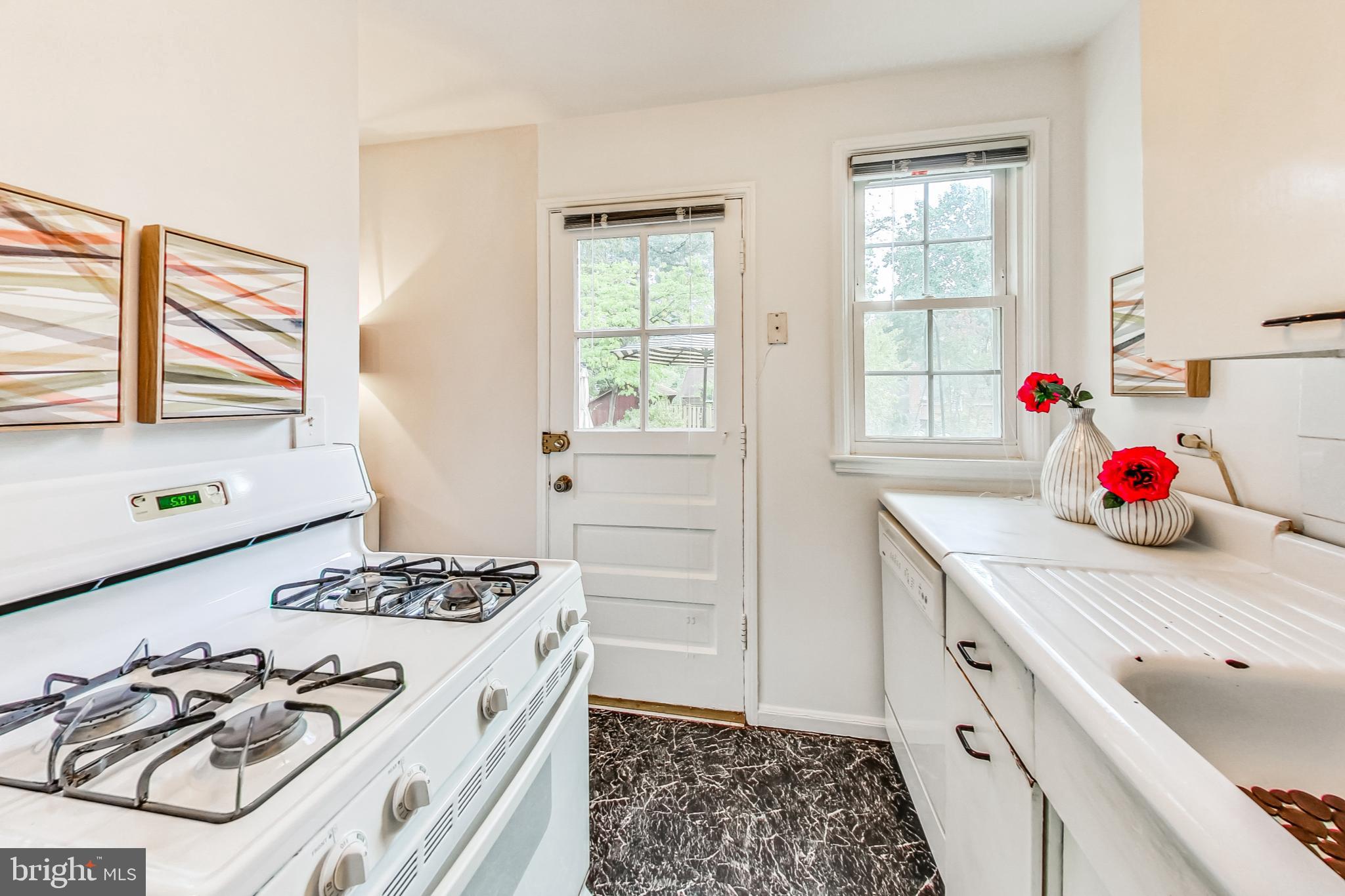 1108 Carson Street Silver Spring, MD 20901 - Photo 12 of 43