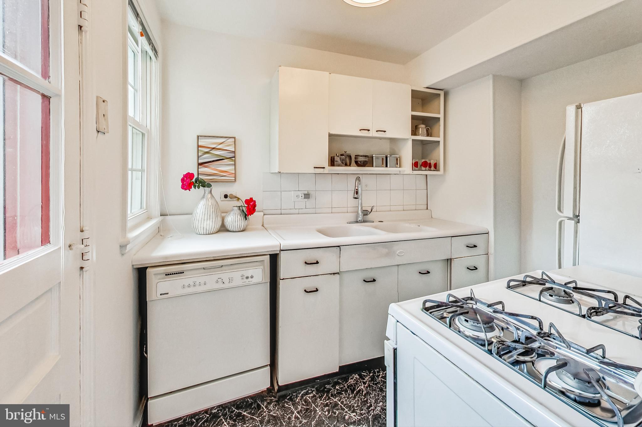 1108 Carson Street Silver Spring, MD 20901 - Photo 10 of 43