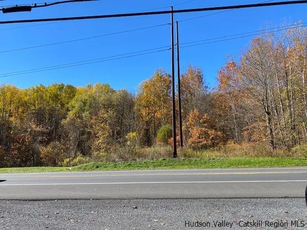 $500,000 | 9w St Highland Ny 12528, Highland, NY 12528