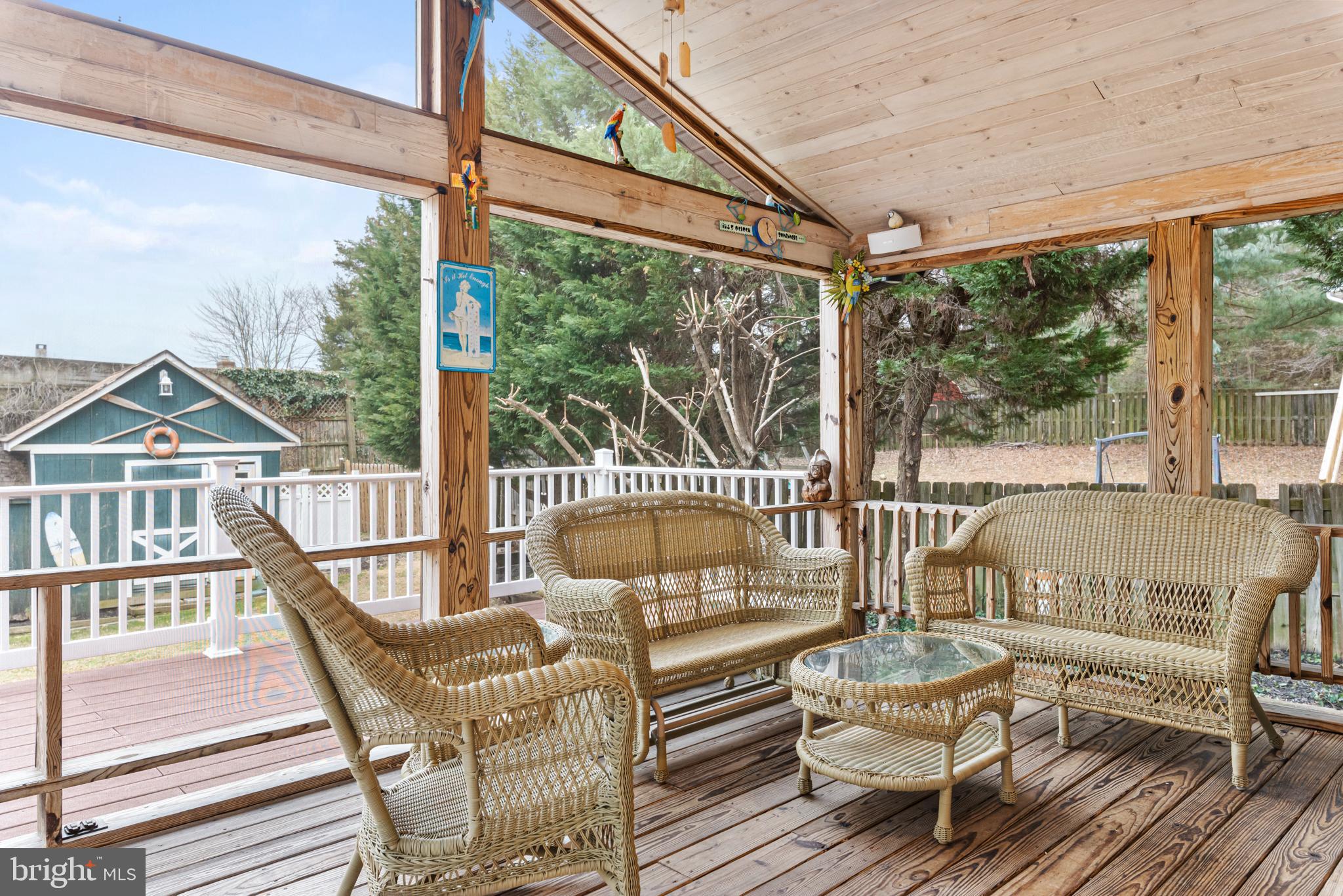 125 Pinecrest Drive Annapolis, MD 21403 - Photo 19 of 69 a view of a chairs and table in the balcony