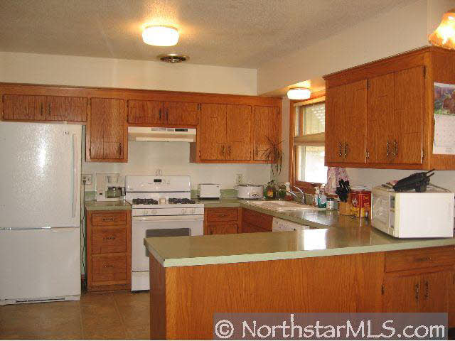 8386 Harkness Road Cottage Grove, MN 55016 - Photo 3 of 10