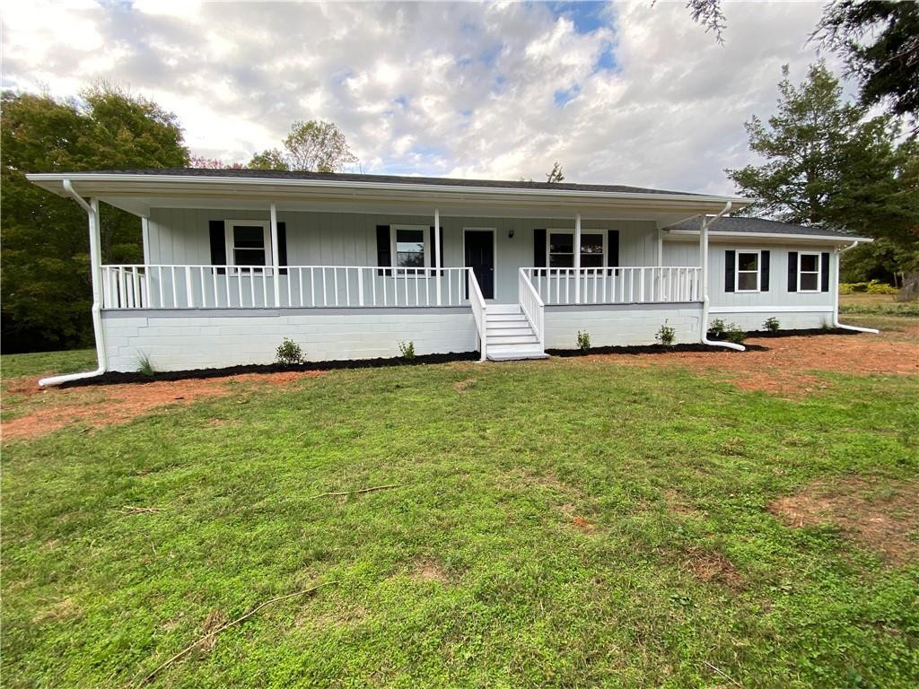 1132 Rockingham Lake Road Reidsville, NC 27320 - Photo 2 of 19 Gallery Image 2