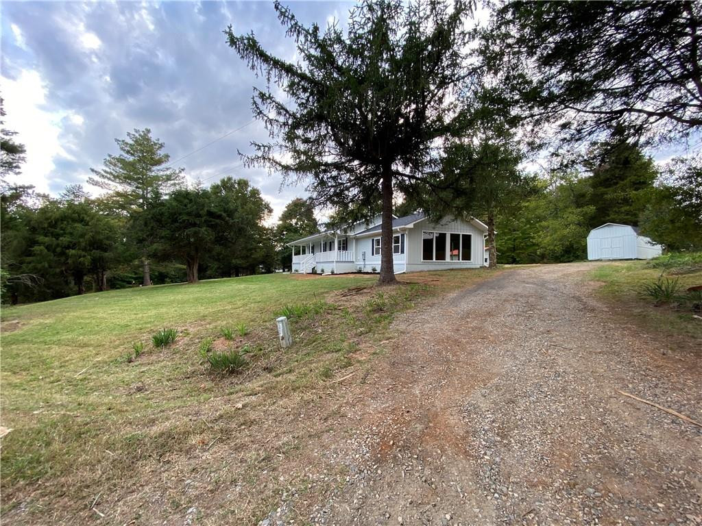 1132 Rockingham Lake Road Reidsville, NC 27320 - Photo 3 of 19 Gallery Image 3