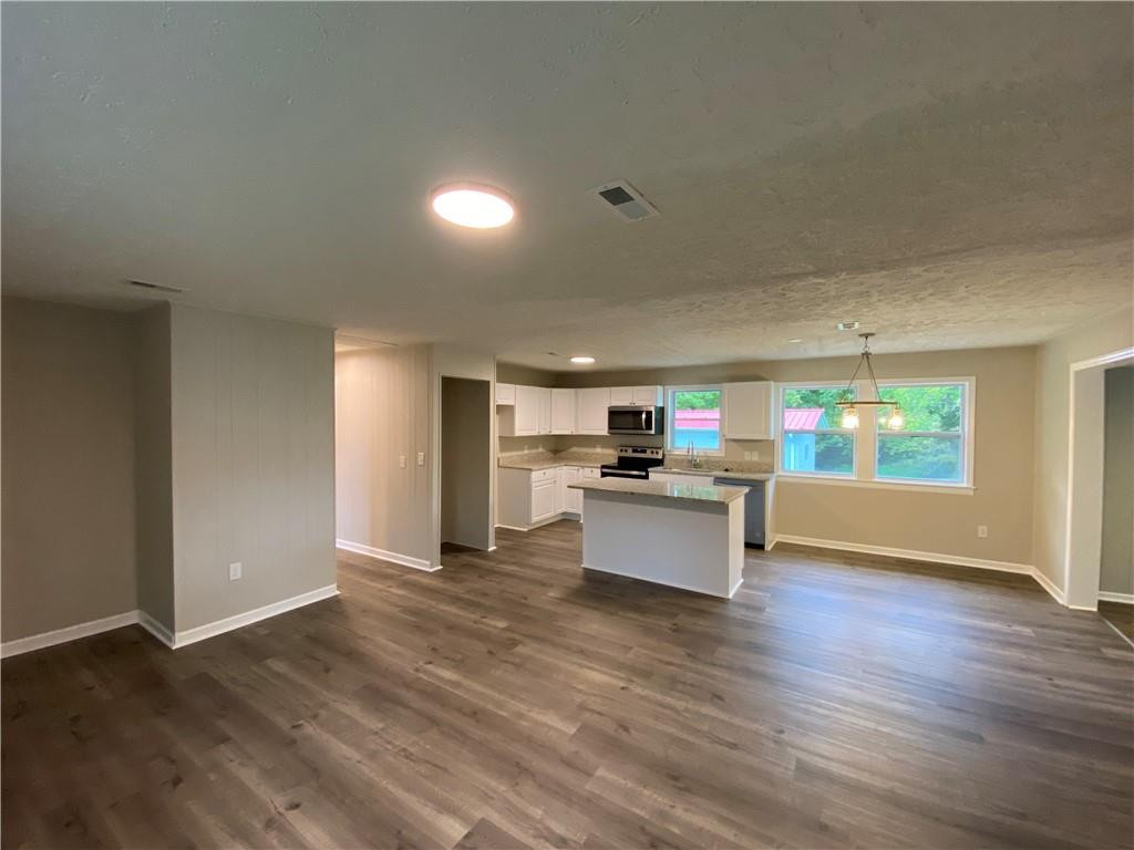 1132 Rockingham Lake Road Reidsville, NC 27320 - Photo 5 of 19 Gallery Image 5