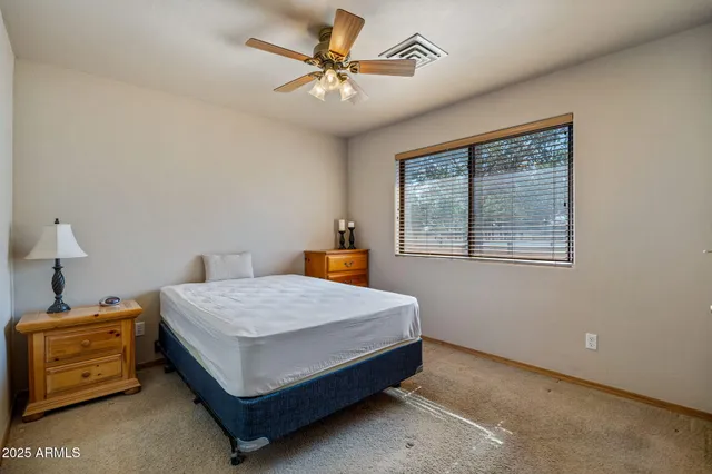 $279,900 | 2353 South Buffalo Loop, Overgaard, AZ 85933