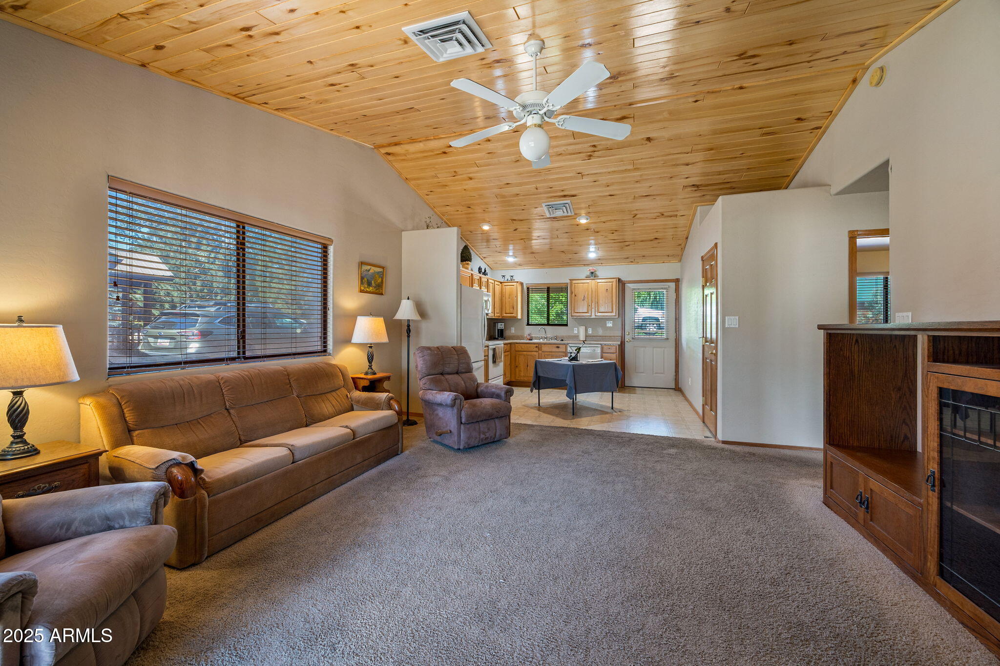 2353 South Buffalo Loop Overgaard, AZ 85933 - Photo 6 of 31 2353 S Buffalo Loop Overgaard AZ