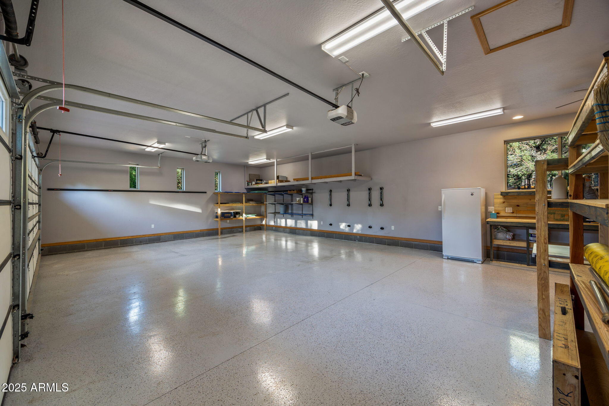 3429 Ponderosa Loop Heber, AZ 85928 - Photo 43 of 75 a view of a room with gym equipment