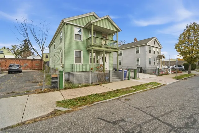 $259,900 | 53 Fremont Street, Springfield, MA 01105