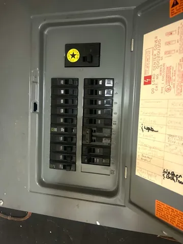 $259,900 | 53 Fremont Street, Springfield, MA 01105