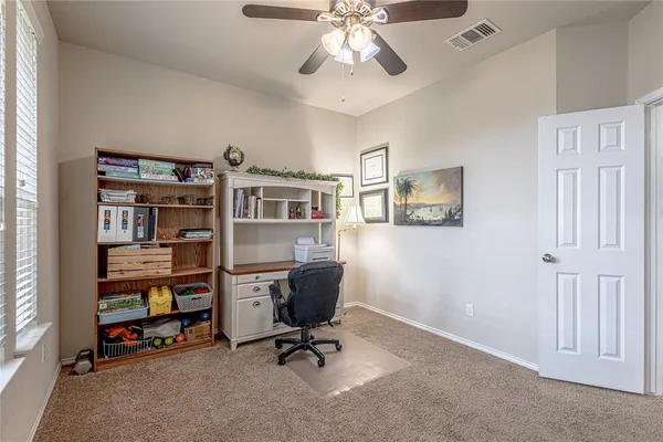 $320,000 | 10008 Iron Horse Trail, Waco, TX 76708