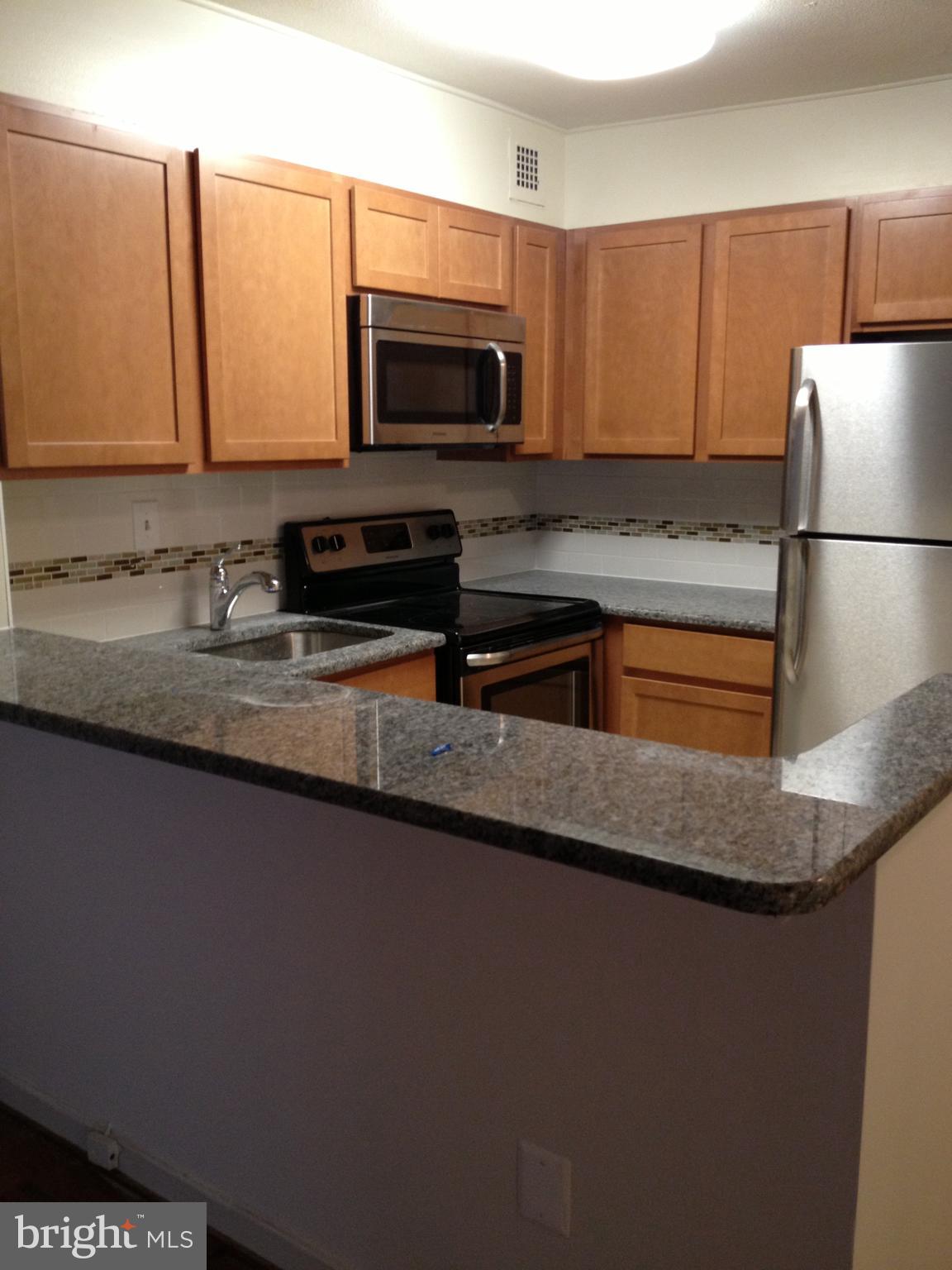 224 West Rittenhouse Square, Unit 718 Philadelphia, PA 19103 - Photo 5 of 17 Gallery Image 5