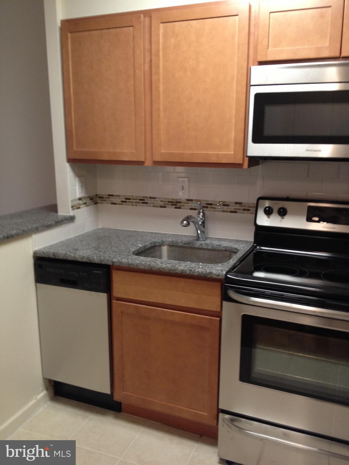 224 West Rittenhouse Square, Unit 718 Philadelphia, PA 19103 - Photo 7 of 17 Gallery Image 7