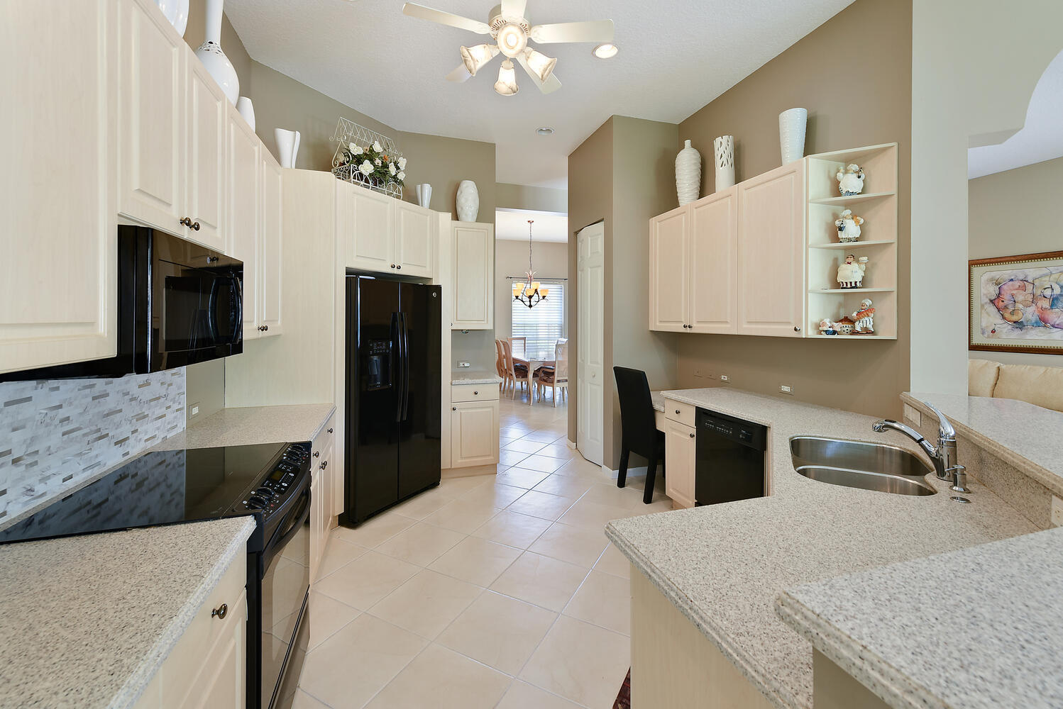 6709 Garde Road Boynton Beach, FL 33472 - Photo 12 of 45 6709 Garde Rd Boynton Beach FL-large-012