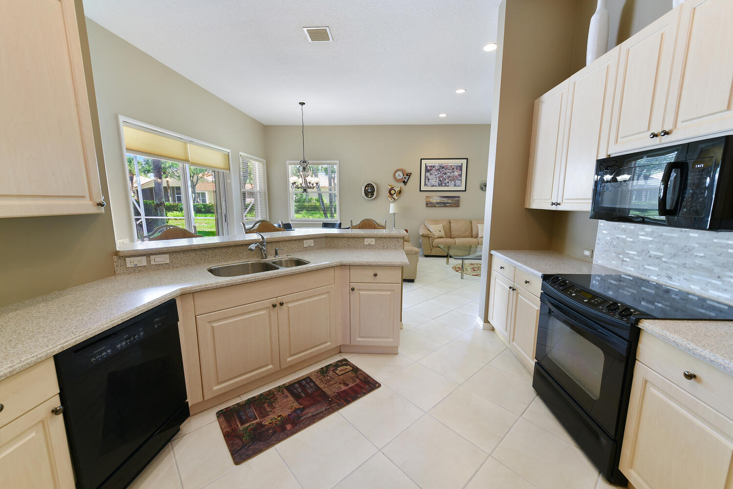 6709 Garde Road Boynton Beach, FL 33472 - Photo 13 of 45 6709 Garde Rd Boynton Beach FL-large-013