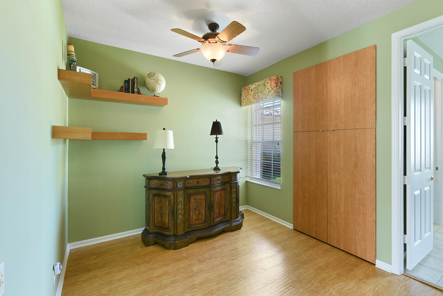 6709 Garde Road Boynton Beach, FL 33472 - Photo 15 of 45 6709 Garde Rd Boynton Beach FL-large-015