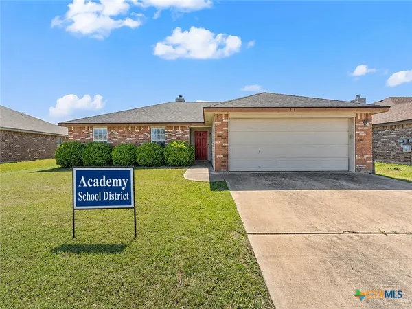 $235,000 | 211 McCullough Loop, Temple, TX 76502