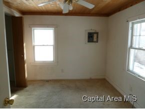 1537 West Cushing Street Decatur, IL 62526 - Photo 7 of 11 Gallery Image 7