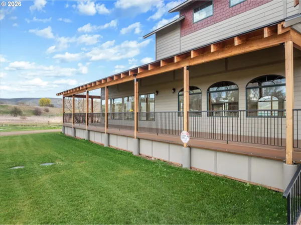 $1,150,000 | 46131 Snake River Road, Richland, OR 97870
