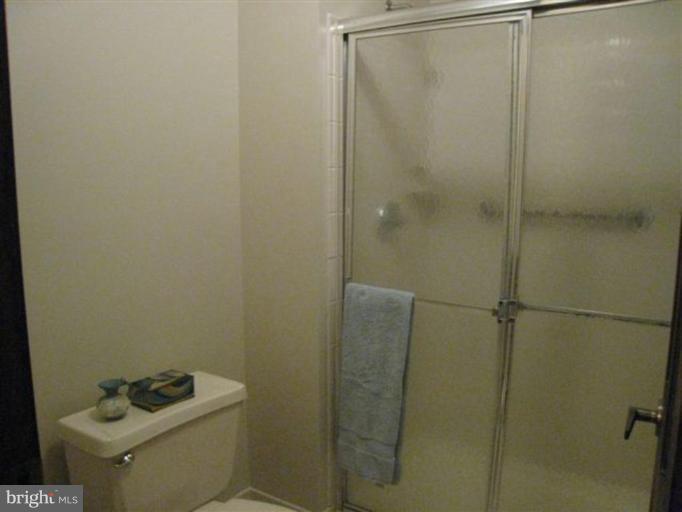 503 Coover Road Annapolis, MD 21401 - Photo 13 of 30 Master Bath #2