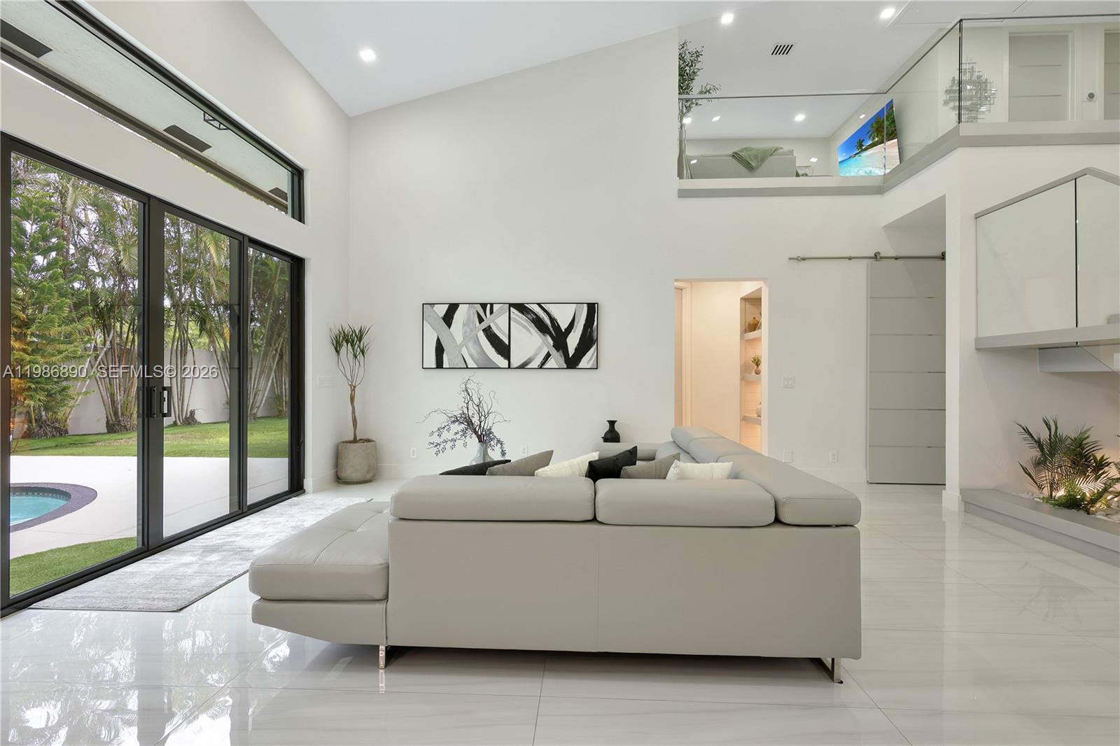 10081 Umberland Place Boca Raton, FL 33428 - Photo 19 of 44 Gallery Image 19