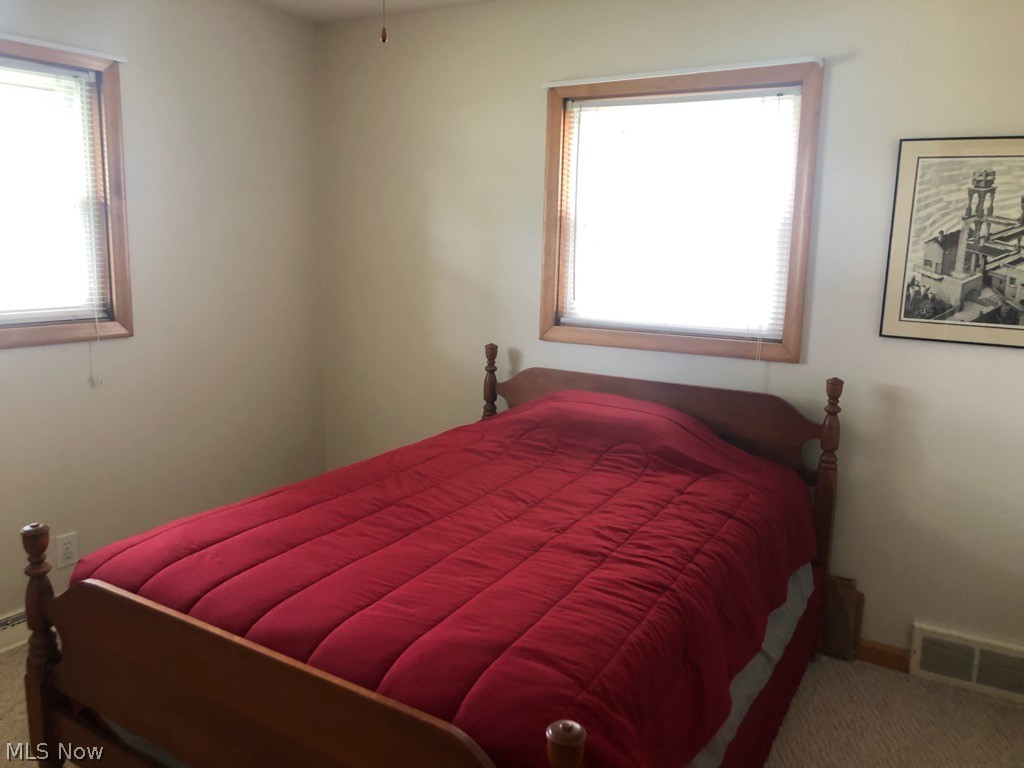 321 South Reeves Avenue Dover, OH 44622 - Photo 8 of 18 Gallery Image 8
