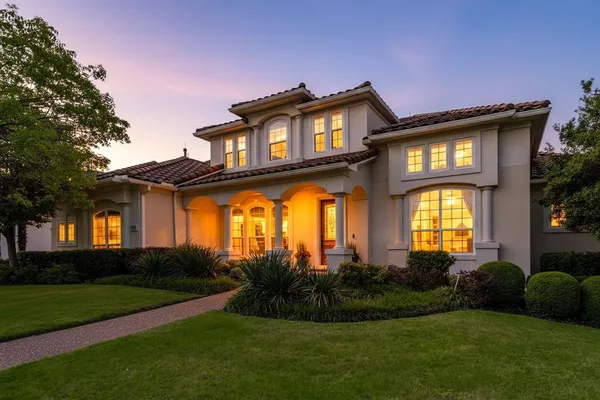 $1,495,000 | 1802 Driskill Drive, Irving, TX 75038